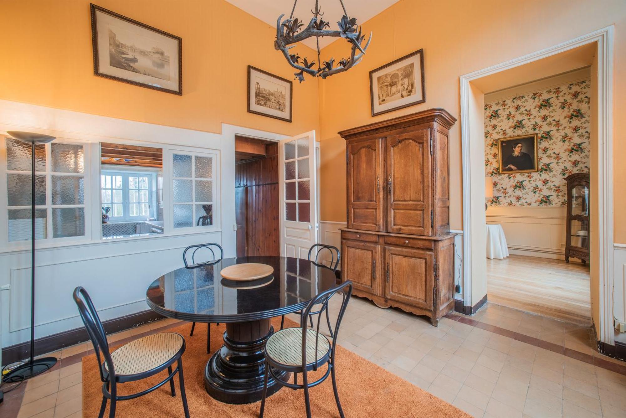 Holiday Home Chateau De Bouceel Mont Saint Michel Vergoncey Rum bild